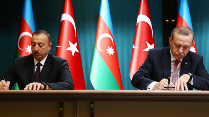 Между Азербайджаном и Турцией подписан ряд документов