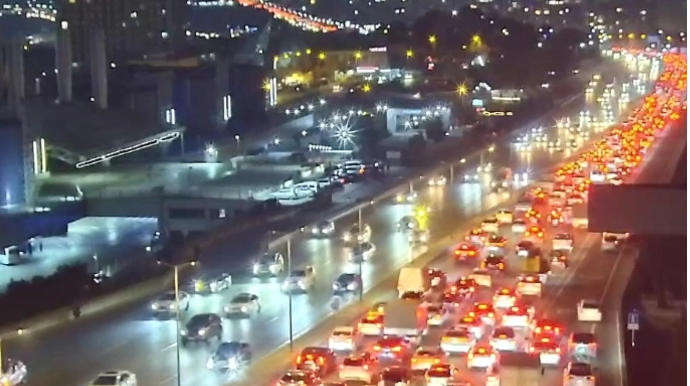 Bakının 18 küçəsində tıxac var - SİYAHI