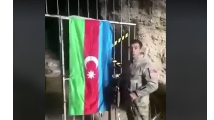 Азербайджанские солдаты показали Азыхскую пещеру  - ВИДЕО