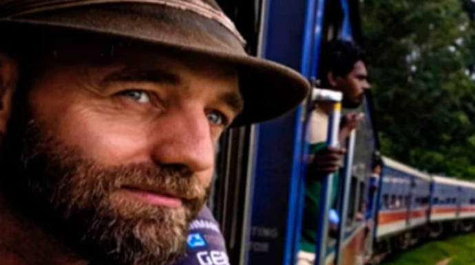 Bütün dünyanı gəzdi: Təyyarəyə minmədi   - FOTO