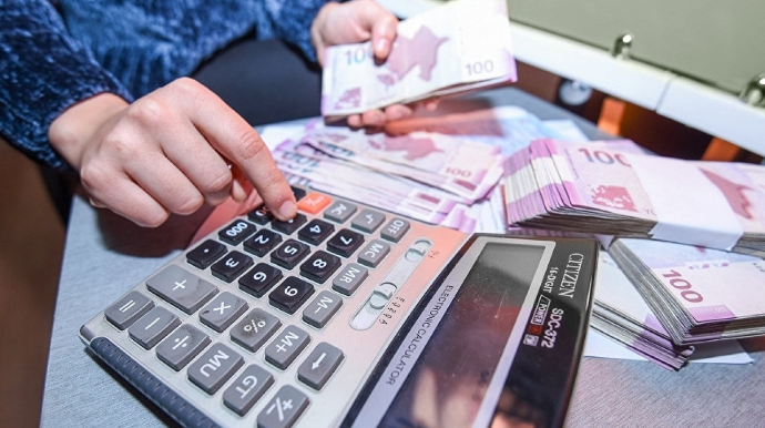 Deputat onlara təqaüd verilməsini təklif edir 