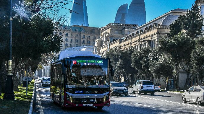 BakuBus призывает пассажиров с пониманием отнестись к возможным задержкам из-за ливней 