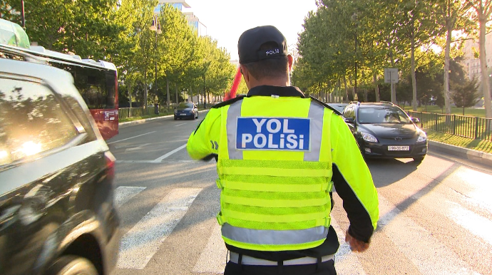 Yol polisinə tabe olmayan sürücü həbs edildi - 8 gün 