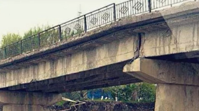 Qubada qəzalı vəziyyətdə olan körpünün bərpasına başlanılıb