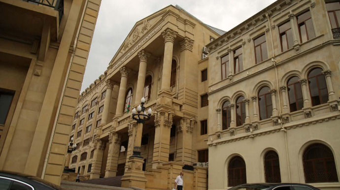 Vəzifəli qadına cinayət işi açıldı