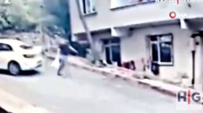 Yoxuşda park edilən avtomobilin hərəkətə gəlməsi bədbəxt hadisə ilə bitdi - VİDEO 