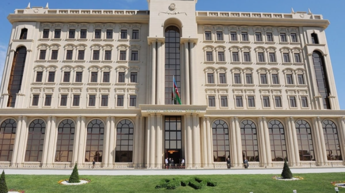 Minlərlə şəxs Azərbaycanda qeydiyyata alınması ilə bağlı müraciət edib 