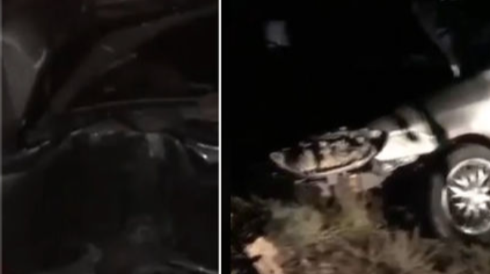 Ağır qəza: Avtomobil işıq dirəyinə çırpıldı, iki nəfər yaralandı - VİDEO 