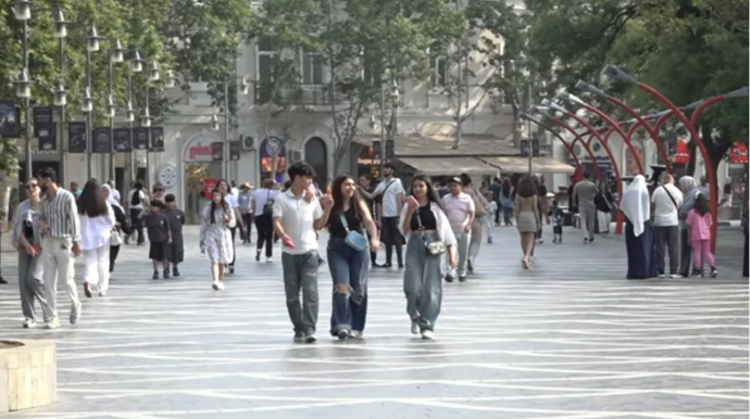 Puldan pul qazanmağın yolları:  Sakinlər hansı üsullardan istifadə edirlər? - VİDEO