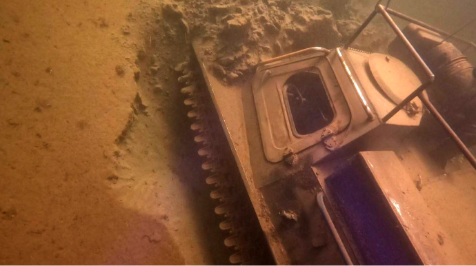 Geoloqların içində olduğu batmış nəqliyyat vasitəsinin gölün dibindən görüntüləri yayıldı - FOTO - VİDEO