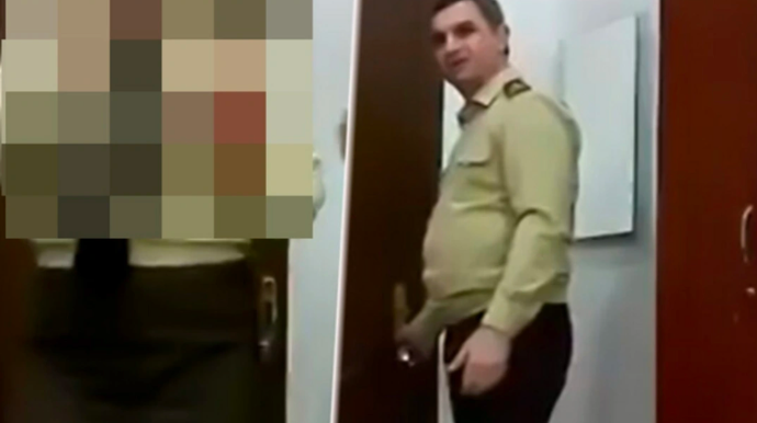 İntim videolar çəkən FHN polkovniki vaxtından əvvəl azadlıq istədi - Sonra fikrini dəyişdi 