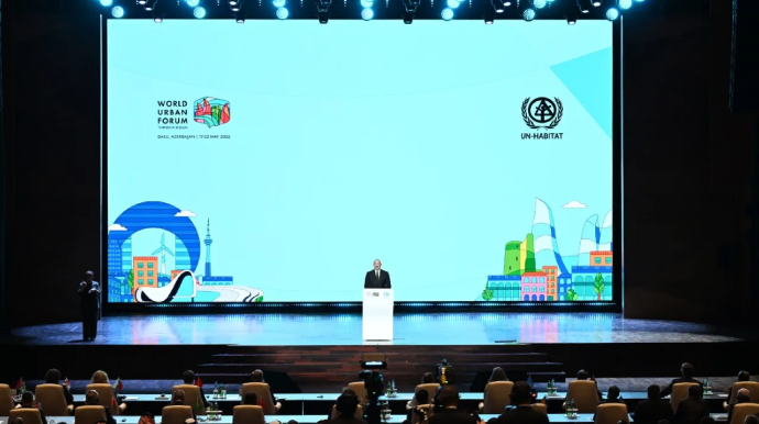İlham Əliyev: "Azərbaycanda şəhərsalmanın inkişafı sürətlə gedir" 