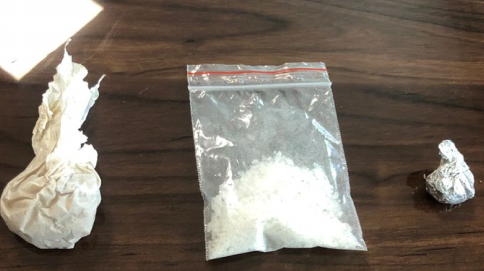 Keçmiş məhkumdan 1 kq heroin götürülüb 