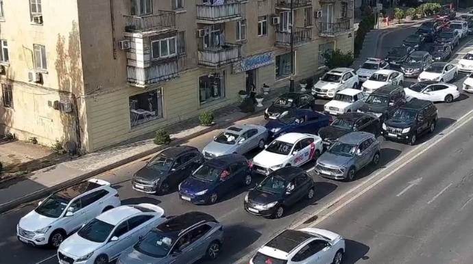 Bakının bir sıra yollarında tıxac var - SİYAHI 
