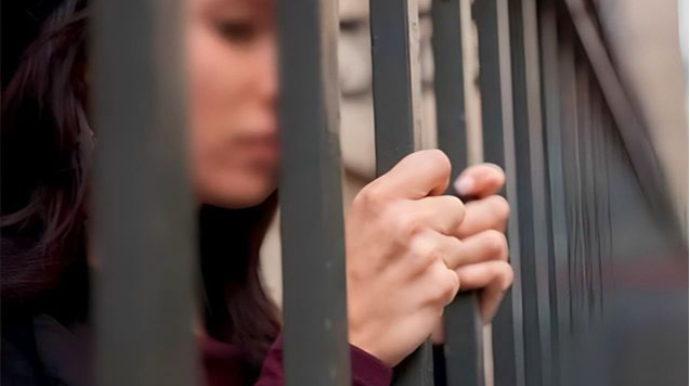 Əzizəyə 18 il həbs tələbi - Ərinin ölümünü sifariş vermişdi 