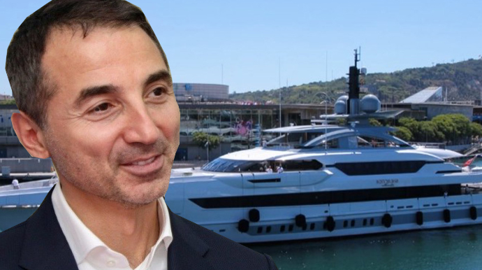 Adnanın yaxtası Barselona sahillərində oyun çıxarır - FOTOLAR 