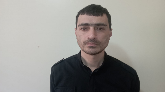 Şirvanda iranlı narkotacirə kuryerlik edən şəxs saxlanılıb   - FOTO