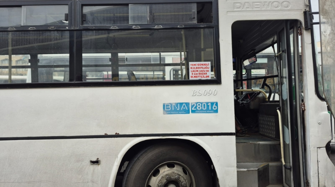 Avtobuslarda 60 qəpik fırıldağı: “Maşınkam işləmir deyə qiymət tablosu yazmamışam” - FOTO