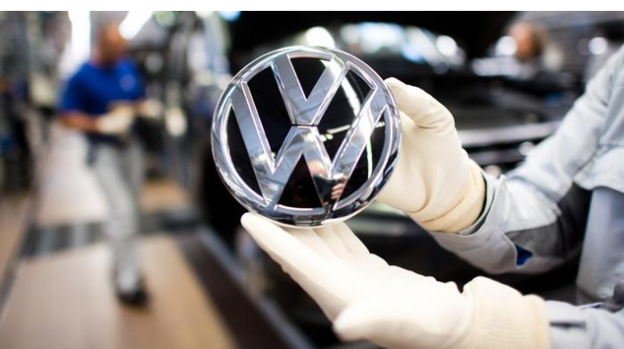 "Volkswagen" in mənfəəti altı dəfədən çox azalıb