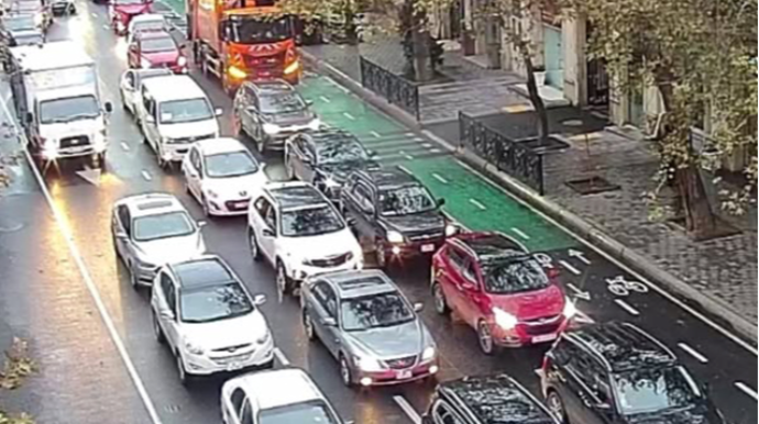 Hazırda tıxac olan yollar - SİYAHI