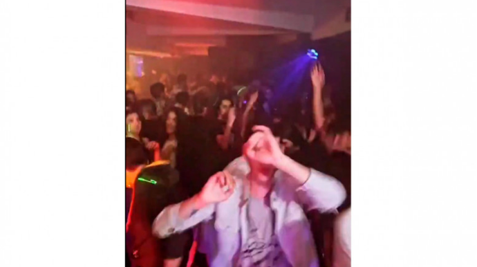 Bakıda qanunsuz işləyən əyləncə klubu aşkarlanıb, 100-dən çox şəxs cərimələnib - VİDEO