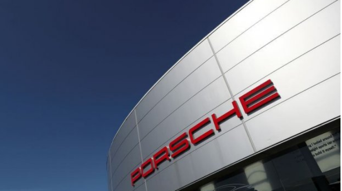 "Porsche"  1,6 min avtomobili Çin bazarından geri çağıracaq