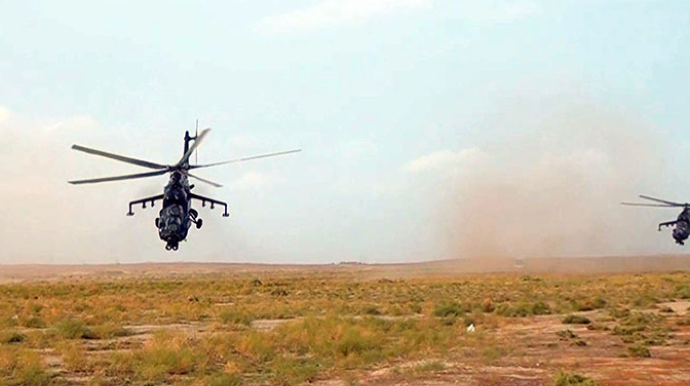 Azərbaycan helikopterləri havaya qaldırıldı - VİDEO 