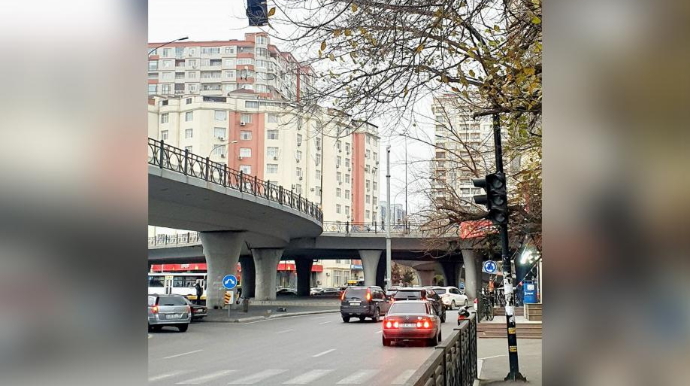 3-cü mikrorayon dairəsində işləməyən işıqfor nə vaxt düzələcək? - AÇIQLAMA - FOTO 