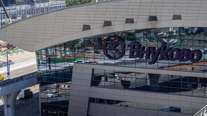 Moskvanın Vnukovo aeroportunda uçuşlara qadağa qoyulub 