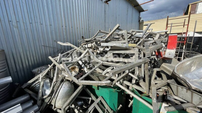 Metal qəbulu məntəqəsindən 1500 manatlıq oğurluq 