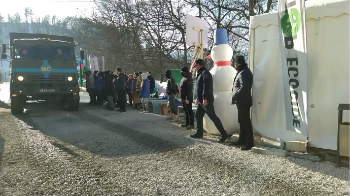 Sülhməramlıların daha 10 avtomobili aksiya ərazisindən maneəsiz keçib 