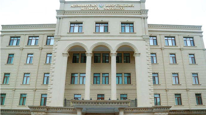 Müdafiə nazirinin müavini Moskvaya yola düşüb