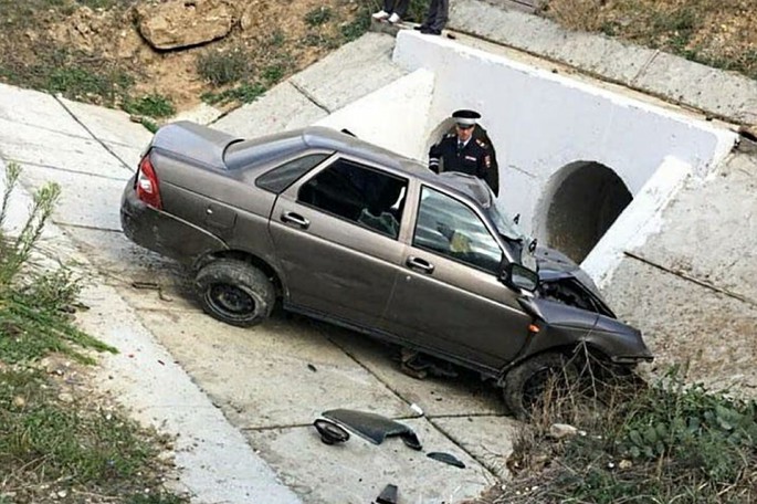 Axtarışda olan iki polisin yol qəzasında öldüyü məlum olub - FOTO