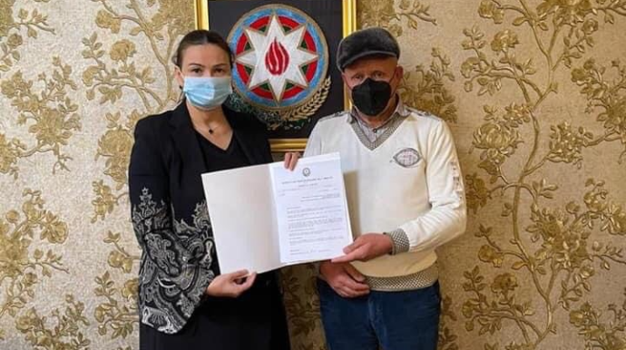 Deputatdan şəhid atasına maraqlı hədiyyə  - FOTO