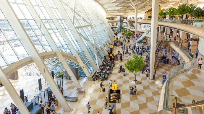 Ölkəyə gələnlərin 2 həftəlik izolyasiyaya cəlb olunmasına ehtiyac yoxdur