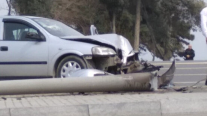 Ağsu dolaylarında qəza: 2 nəfər xəsarət aldı 