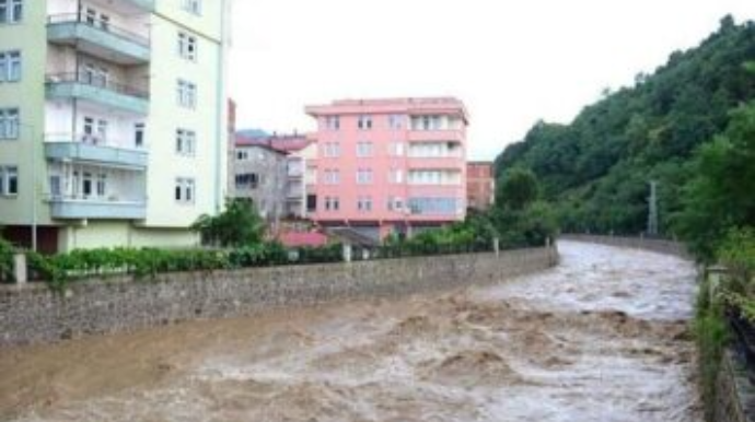 Türkiyədə sel qurbanlarının sayı 62-ə çatdı