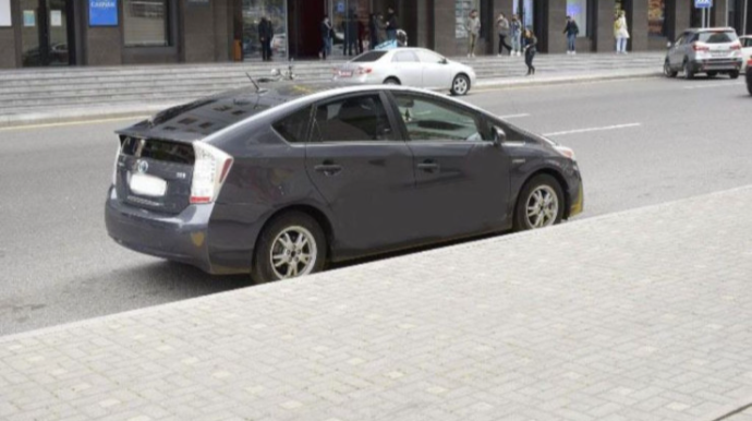 "Prius"dan 10 kiloqram narkotik tapıldı - FOTO 