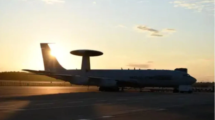 NATO-nun gizli təyyarəsi havadan Rusiyanı izləyir