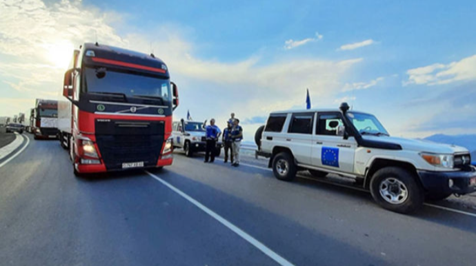 Qarabağdakılara “humanitar yük”, Ermənistana züy tutanlar: Zəngəzur dəhlizi üçün yol açılır - TƏHLİL 