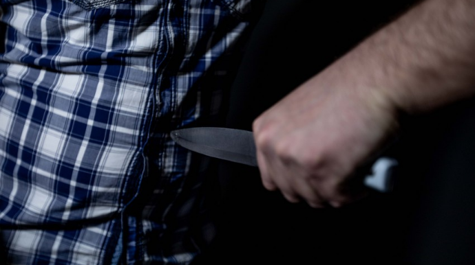 В Хырдалане произошла драка среди родственников, мужчине нанесли удары ножом