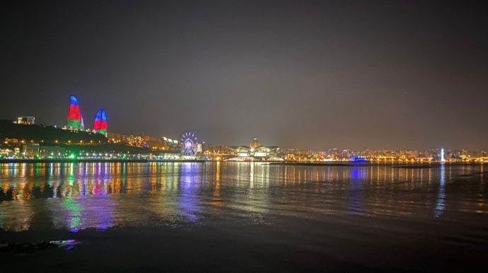 Bakıda Zəfər Günü münasibətilə musiqili atəşfəşanlıq - FOTO - VİDEO