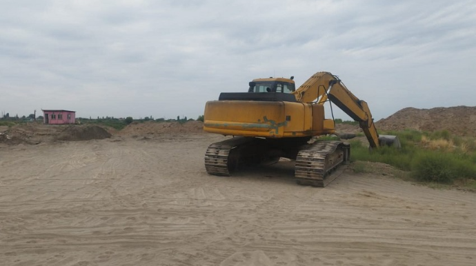 İmişlidə qanunsuz fəaliyyət göstərən qum-çınqıl karxanaları aşkar olunub - FOTO