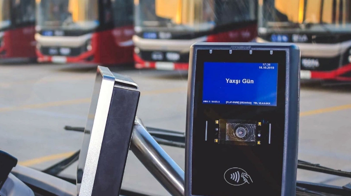 В Азербайджане предложено ввести проездной и оплату по расстоянию