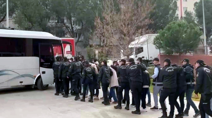 Cinayətkar qruplaşmaya qarşı əməliyyat zamanı 15 nəfər saxlanılıb 