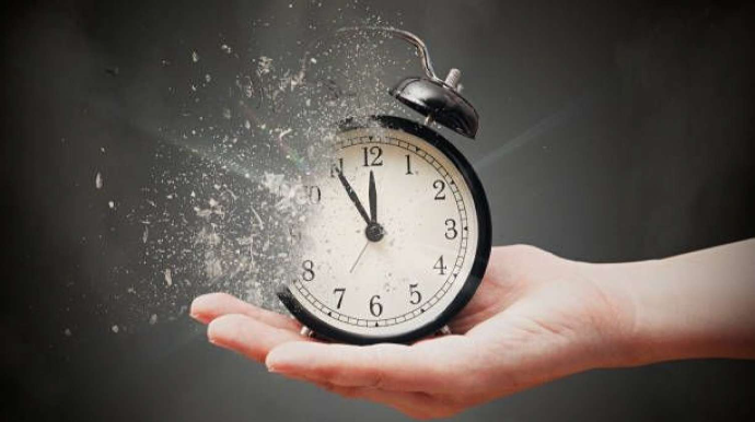 İnsanın nə vaxt öləcəyini müəyyən edən saat yaradıldı 