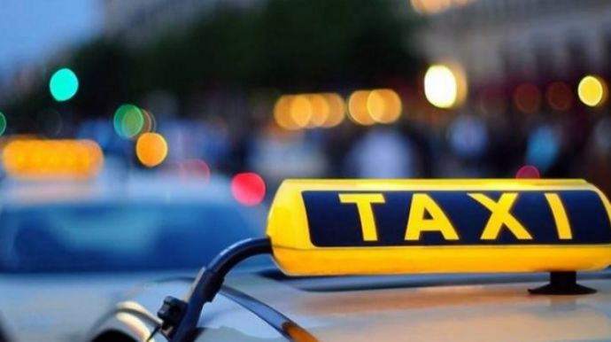 Taksi sürücüsünü güllələyib qaçdılar - FOTO 