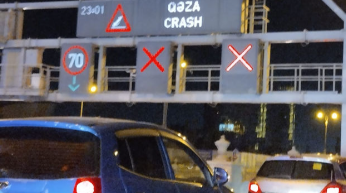 Bakıda zəncirvari QƏZA: Dörd avtomobil bir-birinə çırpıldı   - VİDEO