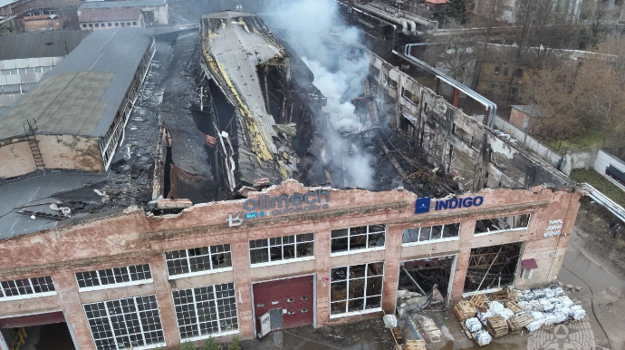 Rusiyada türklərin ehtiyat hissə zavodu yandı