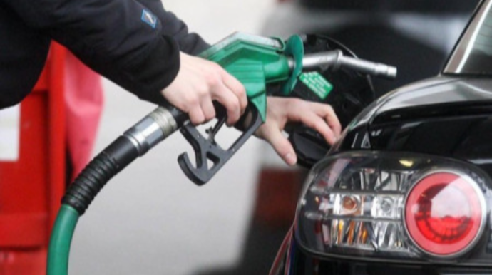 Benzin qiymətləri ilə bağlı sürücülərə ŞAD XƏBƏR - Bu markalı benzin UCUZLAŞACAQ 